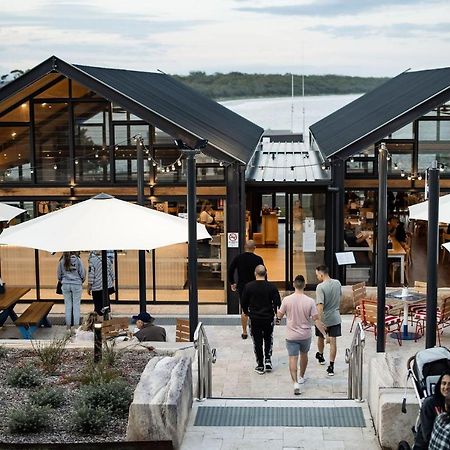 Huskisson Hotel Екстериор снимка