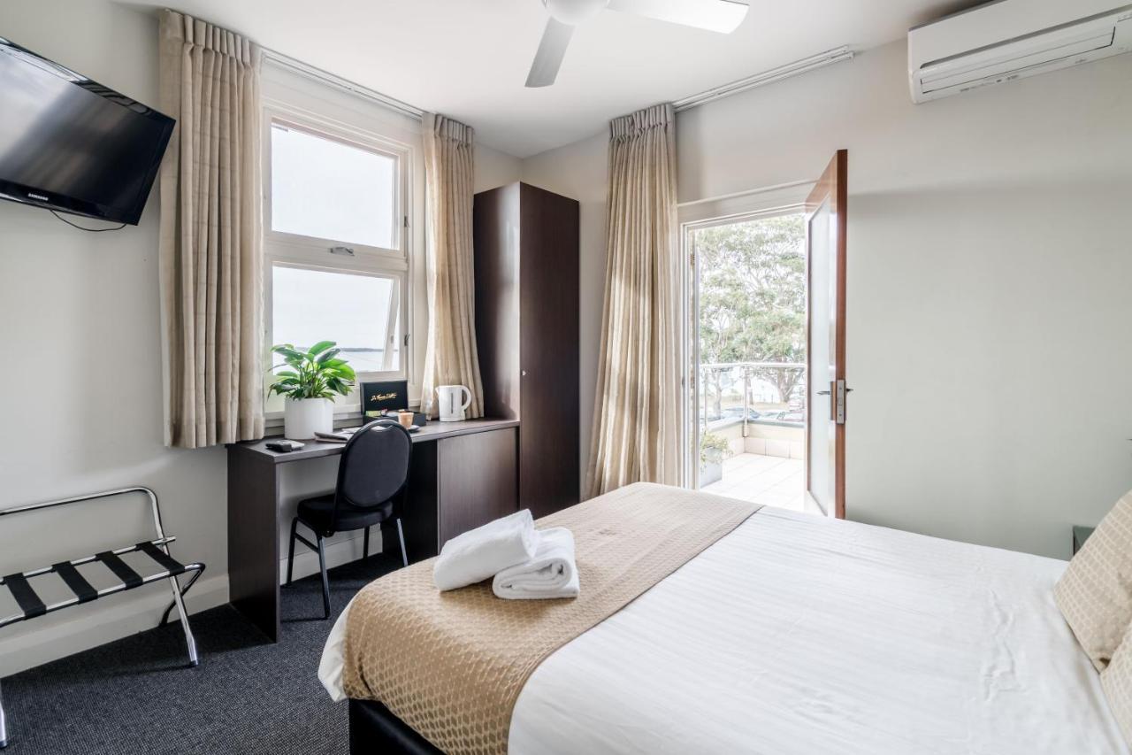 Huskisson Hotel Екстериор снимка
