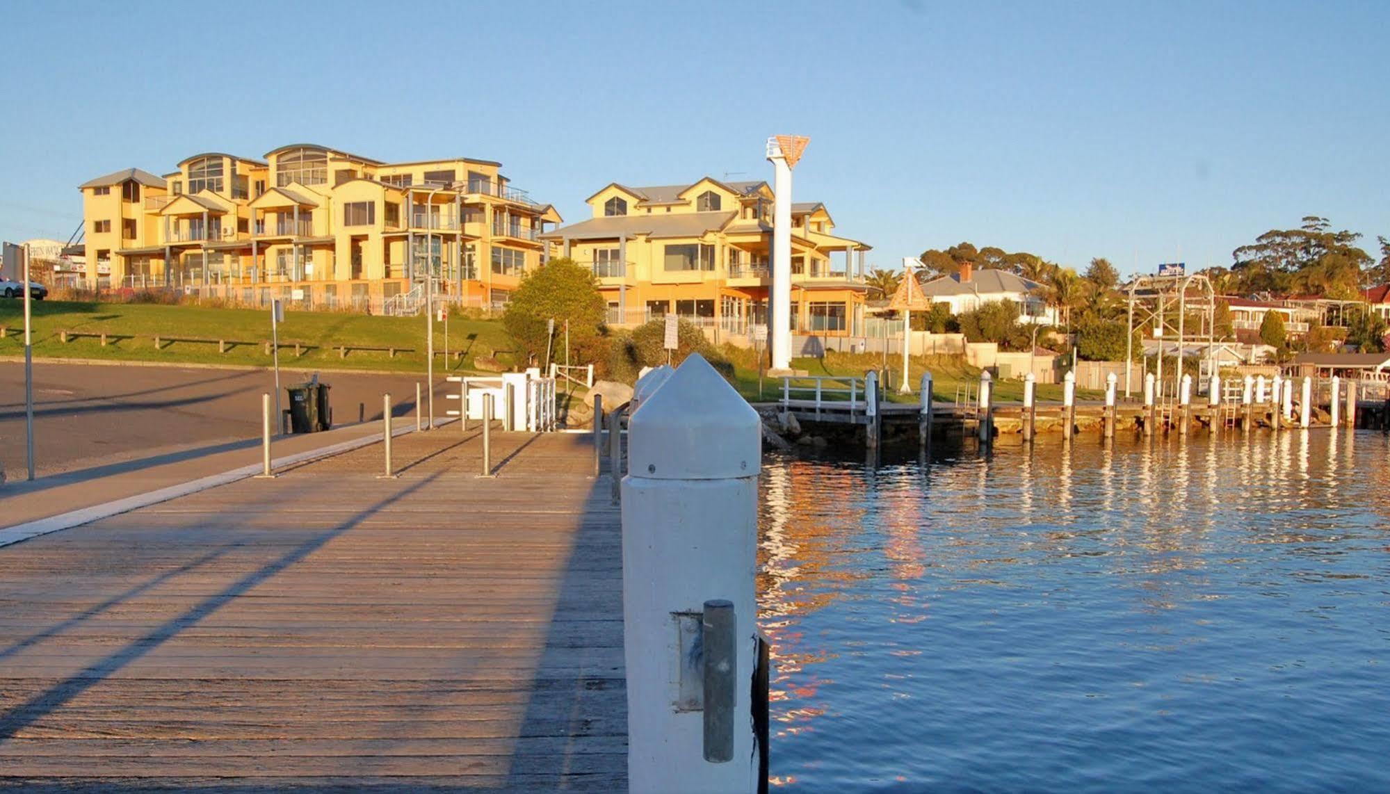Huskisson Hotel Екстериор снимка